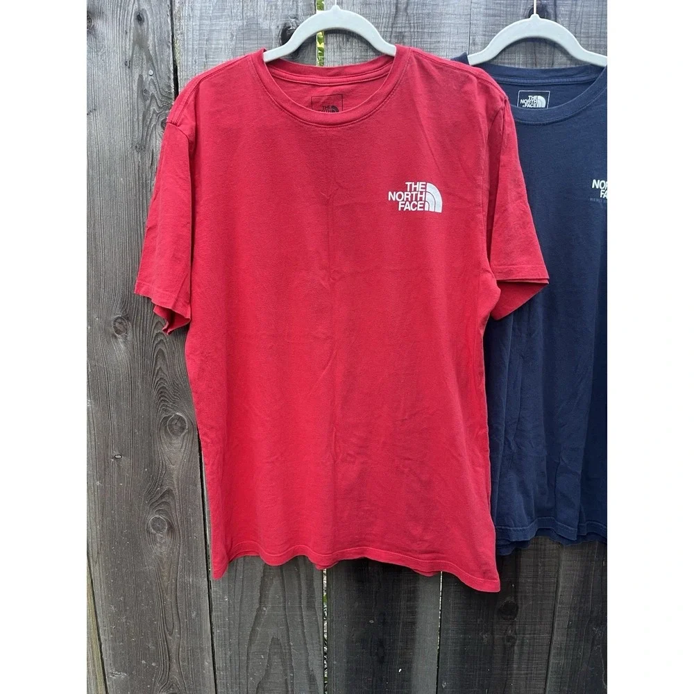 The North Face Lot of 2 T shirt men large red Long Sleeve black Short Sleeve